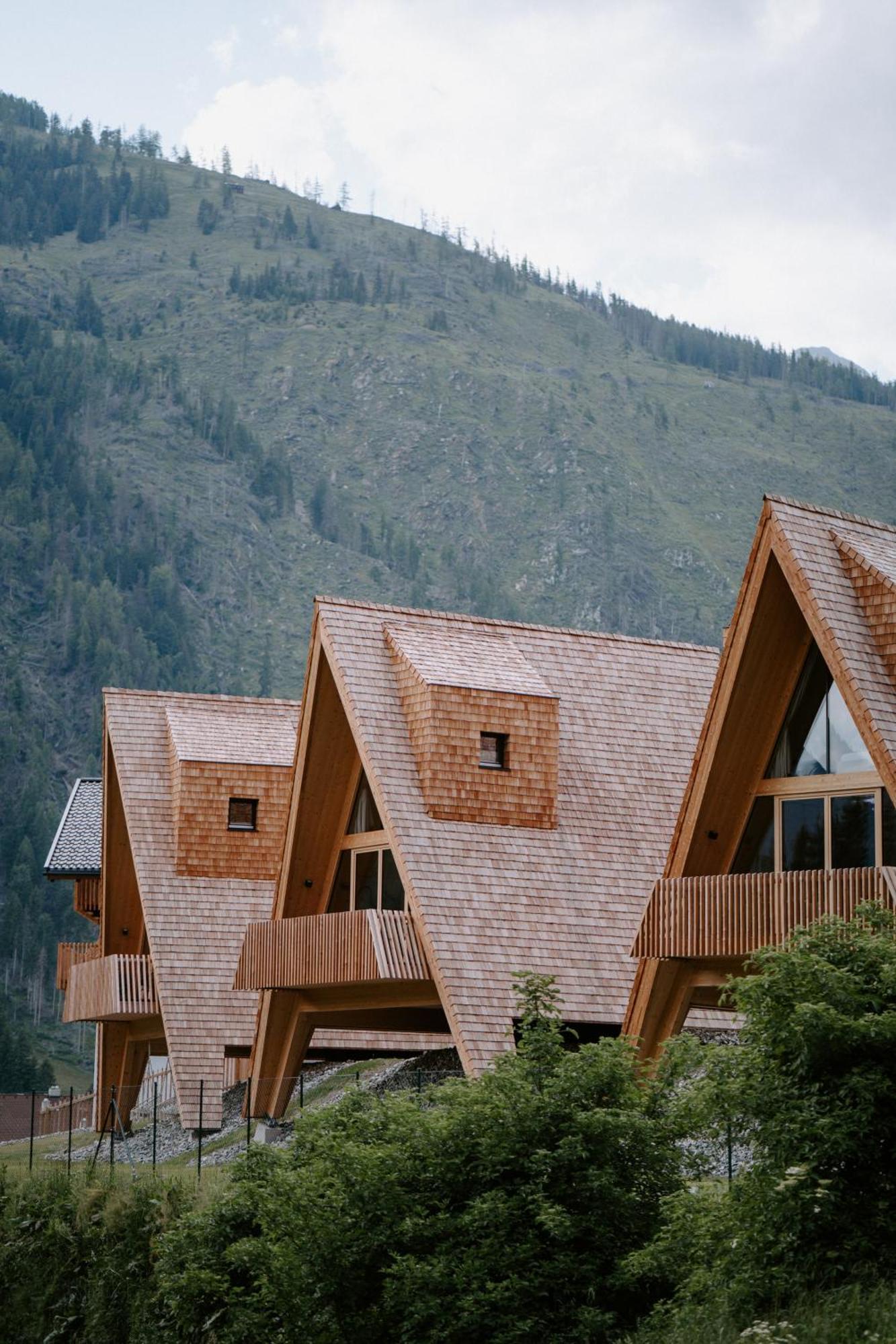 Collis Hill Chalets & Hotel Kals am Grossglockner Exterior photo